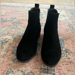 Steven Madden Chelsea boot